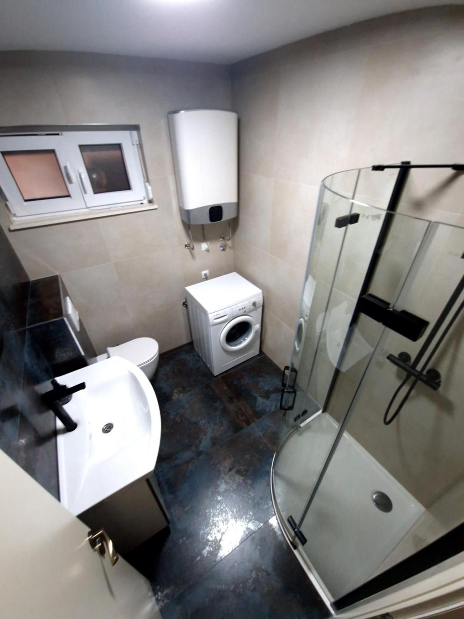 2 Bedroom Apartment Ljubica シニ エクステリア 写真