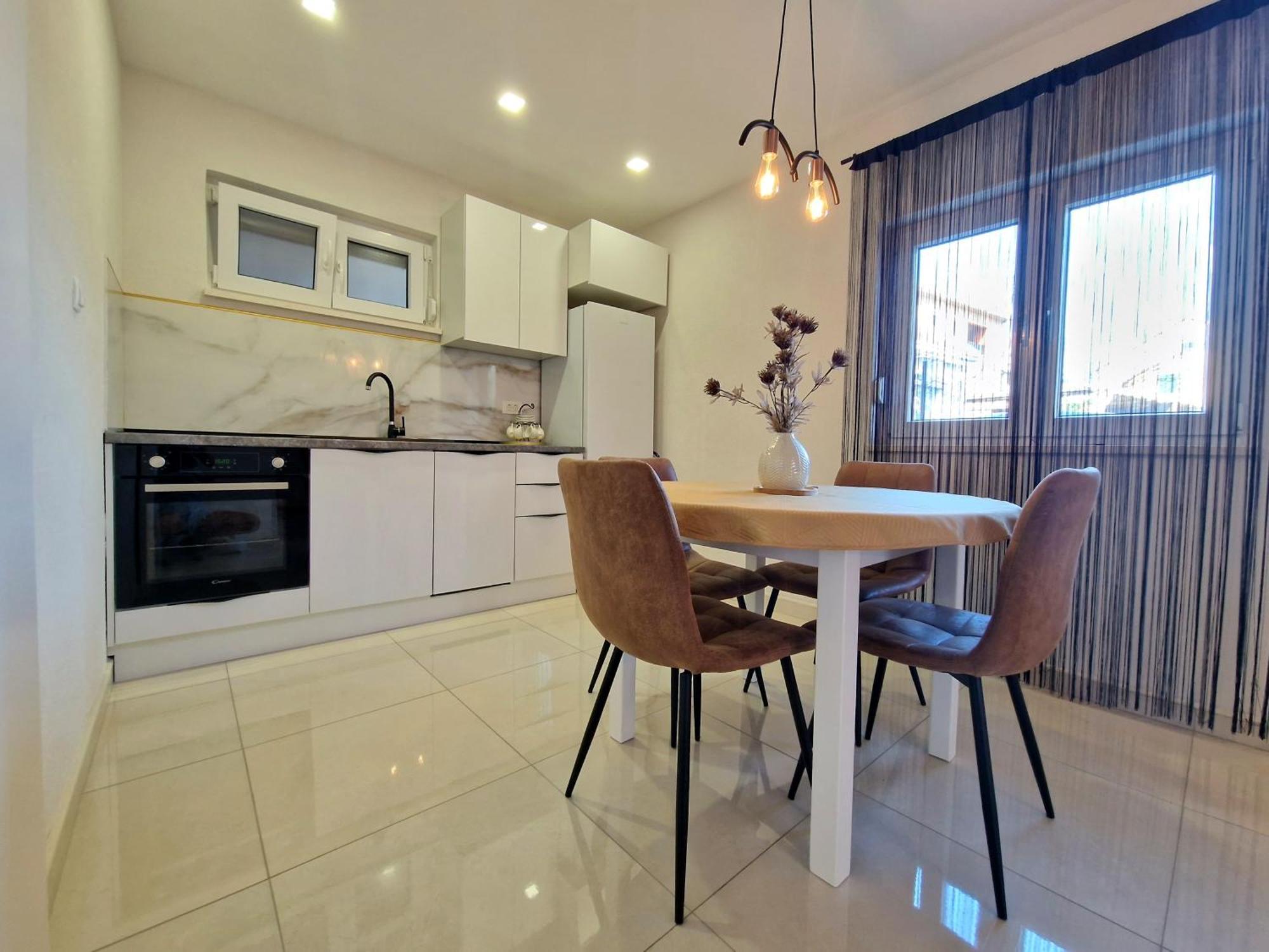 2 Bedroom Apartment Ljubica シニ エクステリア 写真